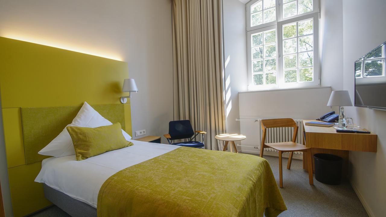 Katholisch-Soziales Institut Hotel Зигбург Екстериор снимка