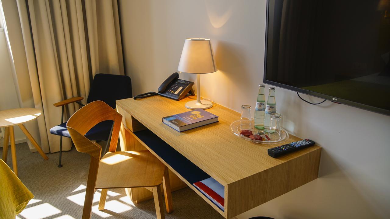 Katholisch-Soziales Institut Hotel Зигбург Екстериор снимка